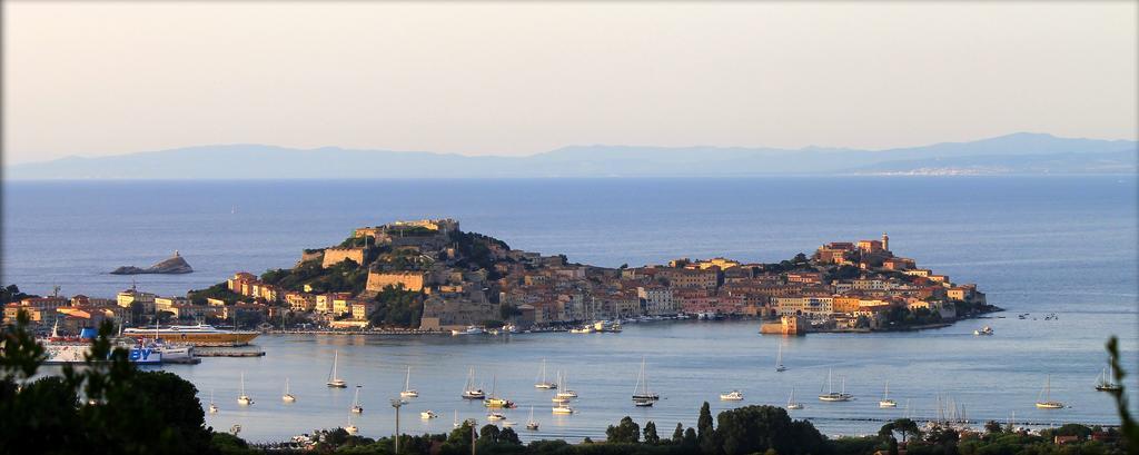 Appartamenti Bellavista By Helloelba Portoferraio Exteriör bild