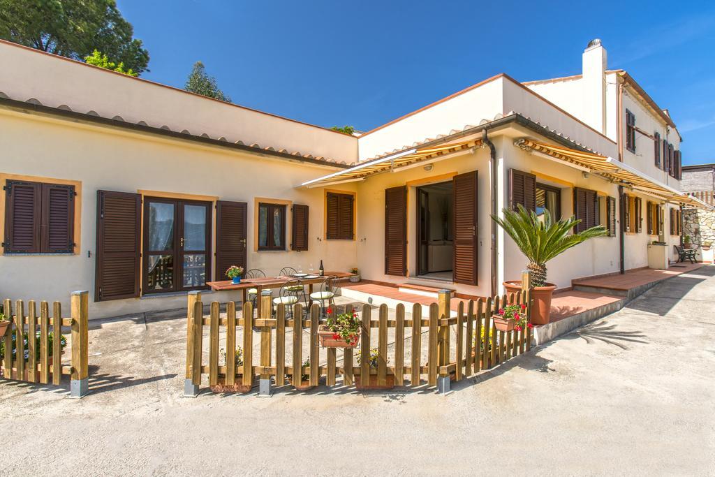 Appartamenti Bellavista By Helloelba Portoferraio Exteriör bild