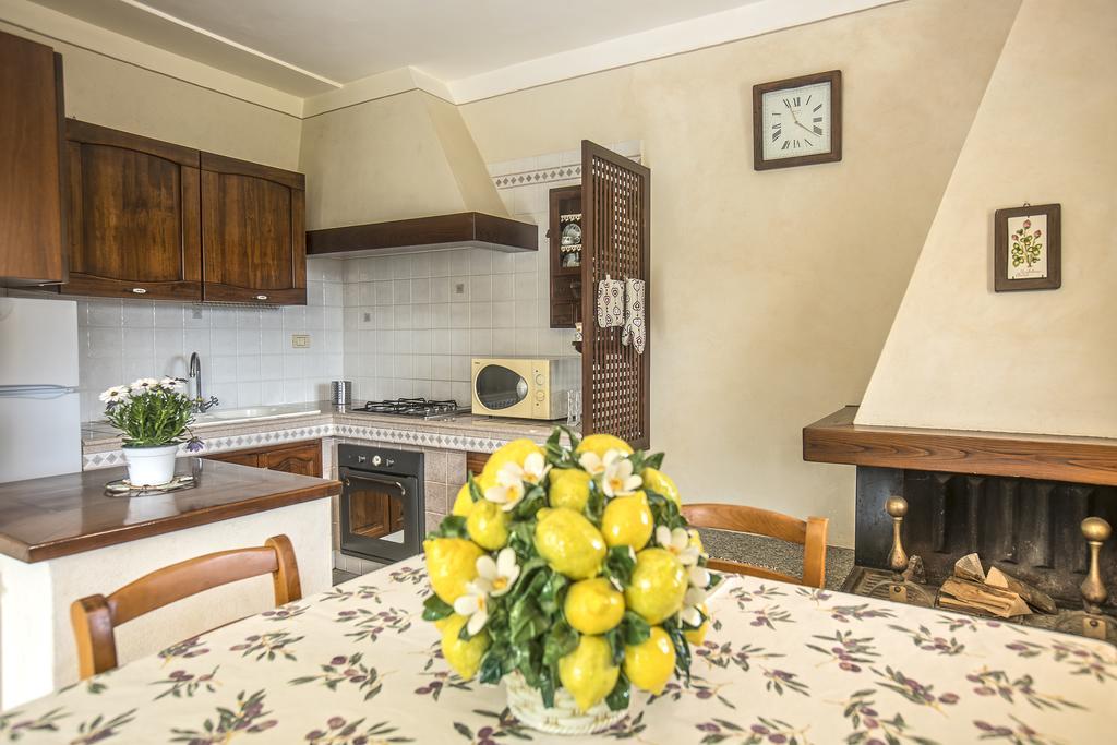 Appartamenti Bellavista By Helloelba Portoferraio Exteriör bild