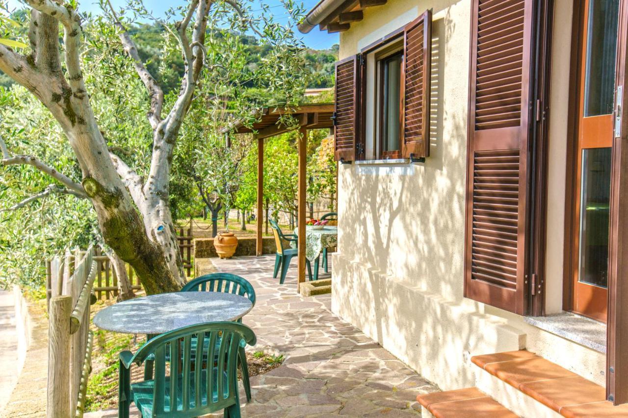 Appartamenti Bellavista By Helloelba Portoferraio Exteriör bild